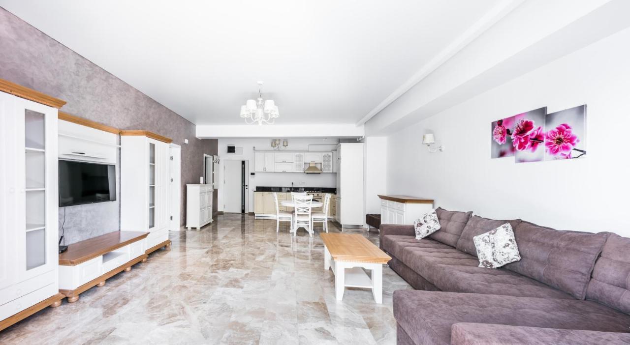 Sns Apartament In Vila Sophia Mamaia Luaran gambar